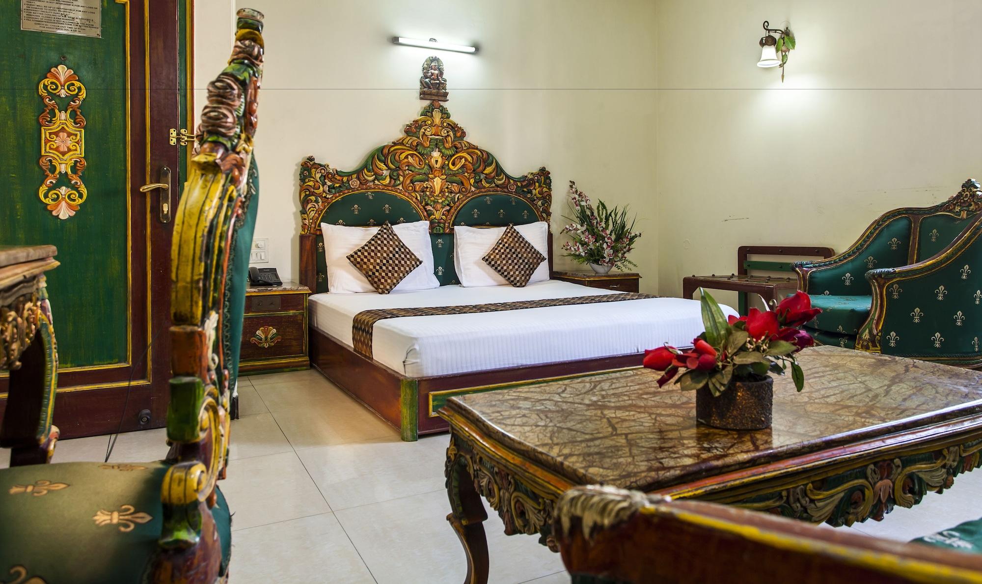 Hotel Sunstar Residency Delhi  Exterior photo