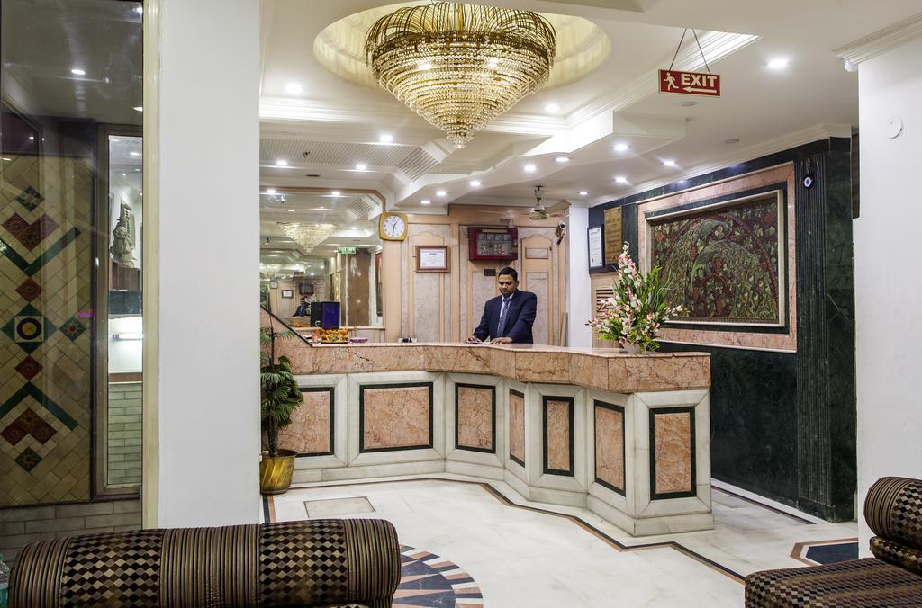 Hotel Sunstar Residency Delhi  Exterior photo