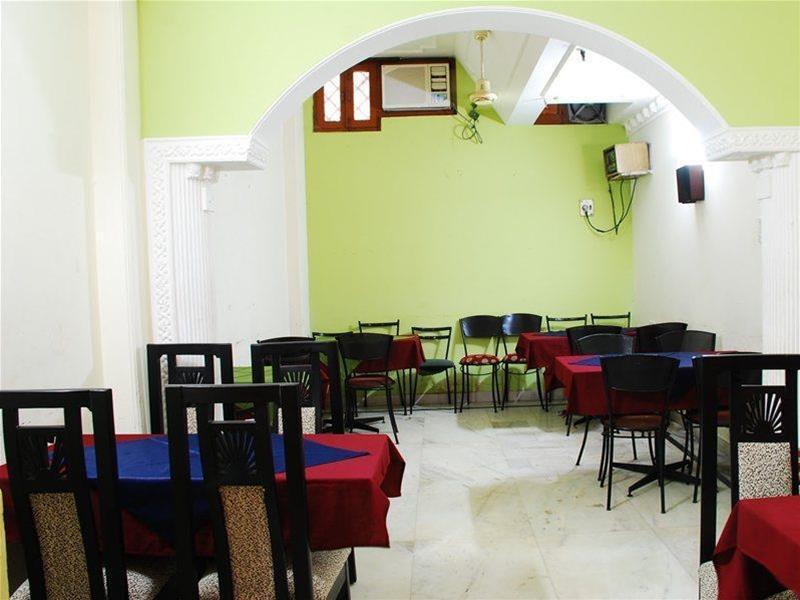 Hotel Sunstar Residency Delhi  Exterior photo